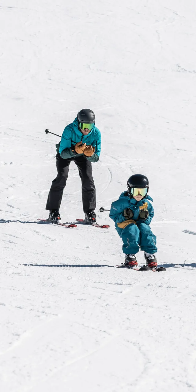 obertauern-betriebe_familie_2025_skifahren.jpg